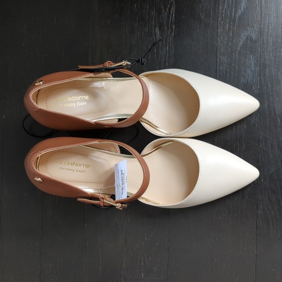 Liz Claiborne Women's Kimber Stiletto Heel Pumps - Picture 3 of 7